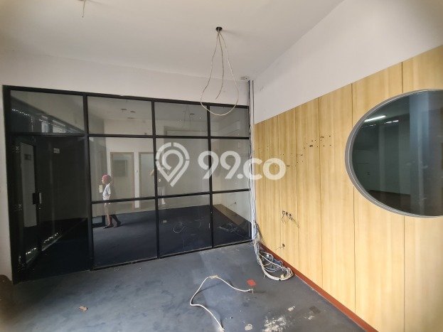 Disewakan Ruko di Kawasan Ramai Grogol Luas 672m2 Disewakan Ruko di Kawasan Ramai Grogol Luas 672m2