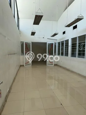 Disewakan Komersial di Kawasan Ramai Tomang Luas 1200m2 Disewakan Komersial di Kawasan Ramai Tomang Luas 1200m2