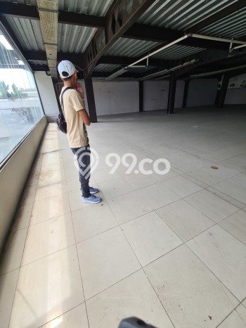 Disewakan Komersial di Kawasan Ramai Tomang Luas 1200m2 Disewakan Komersial di Kawasan Ramai Tomang Luas 1200m2