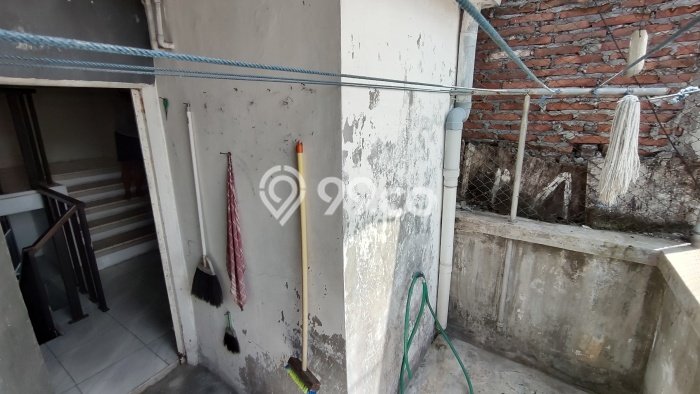 Ruko Usaha Dijual di Lumajang Lumajang LT 69m2 & LB 150m2 Ruko Usaha Dijual di Lumajang Lumajang LT 69m2 & LB 150m2