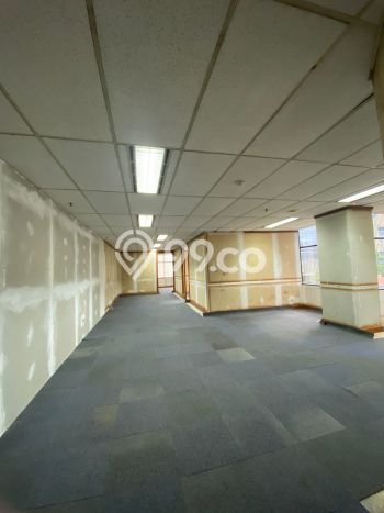 FOR RENT! Kantor di Kebon Melati Cocok untuk Bisnis 123m2 FOR RENT! Kantor di Kebon Melati Cocok untuk Bisnis 123m2
