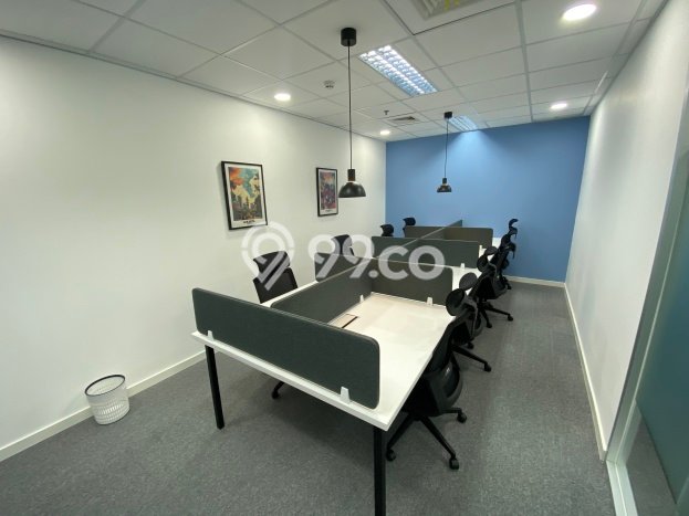 Unit Kantor Disewakan di S Parman di Area Ramai & Strategis Unit Kantor Disewakan di S Parman di Area Ramai & Strategis