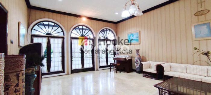 For Sale Rumah Elit Exclusive di Gajah Mungkur, Semarang For Sale Rumah Elit Exclusive di Gajah Mungkur, Semarang
