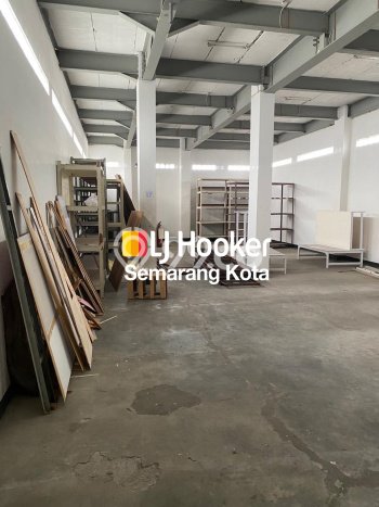 Disewakan Ruko di Semarang Tengah Semarang LT 835m2, LB 3500m2 Disewakan Ruko di Semarang Tengah Semarang LT 835m2, LB 3500m2