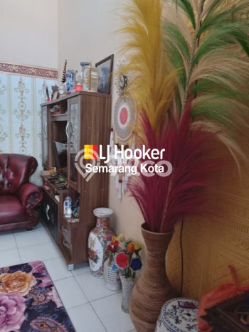 Hunian Cantik Minimalis Lb 65m2 di Tembalang, Semarang Hunian Cantik Minimalis Lb 65m2 di Tembalang, Semarang