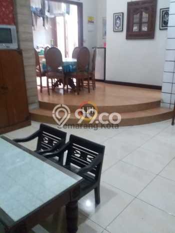 Unit Kost Dijual di Semarang Tengah dengan 10 Kamar Tidur & Luas Bangunan 280m2 Unit Kost Dijual di Semarang Tengah dengan 10 Kamar Tidur & Luas Bangunan 280m2