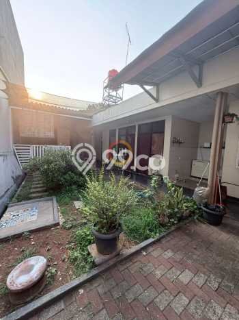 Rumah di Gajah Mungkur, 4 KM, Lingkungan Potensial Rumah di Gajah Mungkur, 4 KM, Lingkungan Potensial