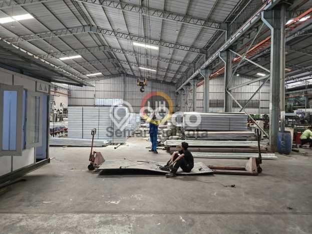 Lokasi Strategis! Dijual Gudang Bisnis di Semarang Timur, Semarang Kondisi Baik Lokasi Strategis! Dijual Gudang Bisnis di Semarang Timur, Semarang Kondisi Baik