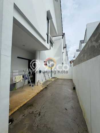 Rumah Modern 2 KT di BSB City Semarang Unfurnished Rumah Modern 2 KT di BSB City Semarang Unfurnished