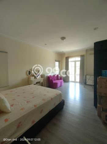 For Sale! Premium House LT 685m2 Desain Modern di Sentul City For Sale! Premium House LT 685m2 Desain Modern di Sentul City