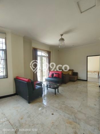 For Sale! Premium House LT 685m2 Desain Modern di Sentul City For Sale! Premium House LT 685m2 Desain Modern di Sentul City