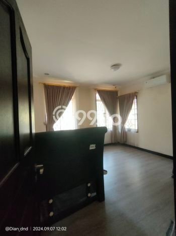 For Sale! Premium House LT 685m2 Desain Modern di Sentul City For Sale! Premium House LT 685m2 Desain Modern di Sentul City