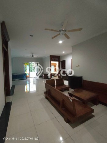 Jarang Ada! Rumah Kontrakan 5 Kamar Nyaman Siap Huni Sentul City Jarang Ada! Rumah Kontrakan 5 Kamar Nyaman Siap Huni Sentul City