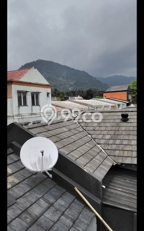 Rumah Minimalis 4 KT LT 180m2 di Sentul City Rumah Minimalis 4 KT LT 180m2 di Sentul City