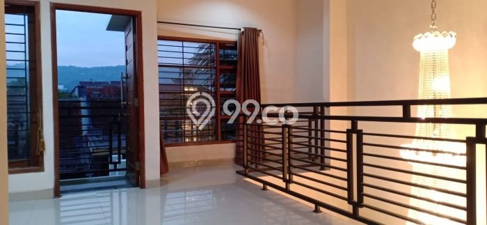 Rumah Terawat di Sentul City, Bogor, Luas Tanah 90m², LB 120m² Rumah Terawat di Sentul City, Bogor, Luas Tanah 90m², LB 120m²