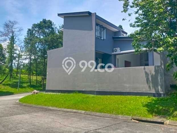 Rumah Elit LB 400m2 Siap Huni Desain Elegan di Sentul City, Bogor Rumah Elit LB 400m2 Siap Huni Desain Elegan di Sentul City, Bogor