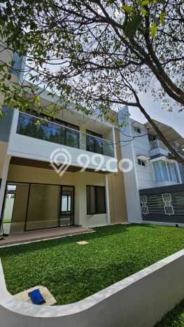 Rumah Luxury Modern Siap Huni di Sentul City Bogor Rumah Luxury Modern Siap Huni di Sentul City Bogor