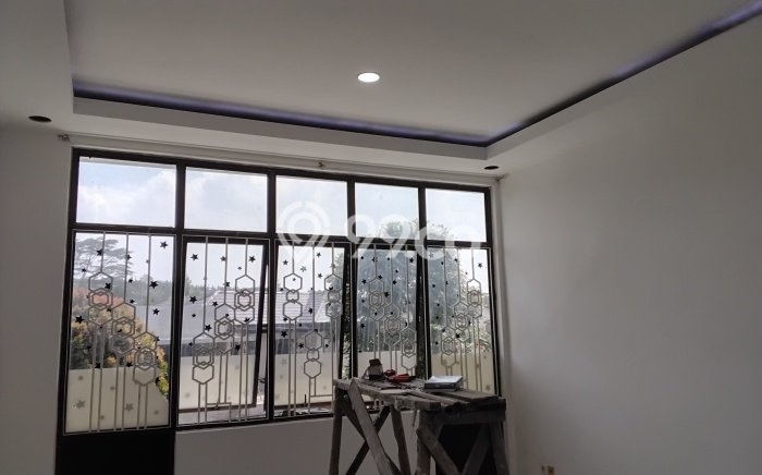 Rumah Minimalis 4 KT LT 180m2 di Sentul City Rumah Minimalis 4 KT LT 180m2 di Sentul City