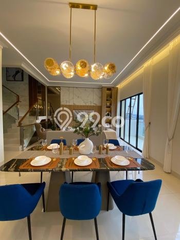 Rumah Elit LB 180m2 Siap Pakai Desain Elegan di Sentul City, Bogor Rumah Elit LB 180m2 Siap Pakai Desain Elegan di Sentul City, Bogor