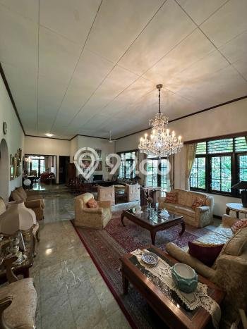 Rumah Luxury Modern Siap Huni di Pejaten Jakarta Selatan Rumah Luxury Modern Siap Huni di Pejaten Jakarta Selatan