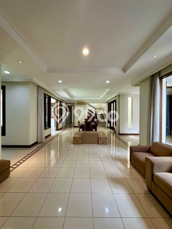 Ready to Use! Premium House LT 605m2 Desain Modern di Duren Tiga Ready to Use! Premium House LT 605m2 Desain Modern di Duren Tiga