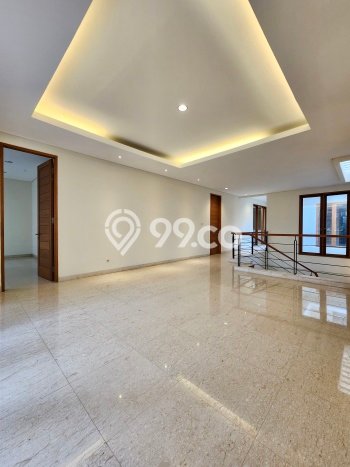 Rumah Elit Modern Tanpa Renovasi di Kemang Jakarta Selatan Rumah Elit Modern Tanpa Renovasi di Kemang Jakarta Selatan