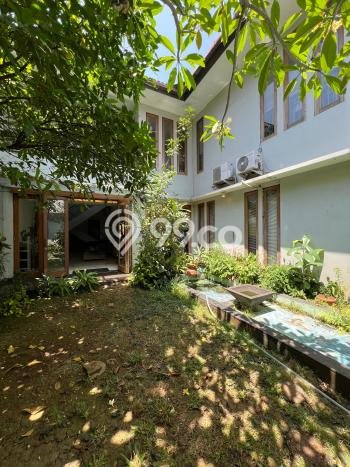 Rumah Elit Modern Tanpa Renovasi di Pondok Indah Jakarta Selatan Rumah Elit Modern Tanpa Renovasi di Pondok Indah Jakarta Selatan