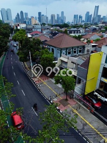 Lokasi Strategis! Dijual Ruko Bisnis di Kebayoran Baru, Jakarta Selatan Kondisi Baik Lokasi Strategis! Dijual Ruko Bisnis di Kebayoran Baru, Jakarta Selatan Kondisi Baik