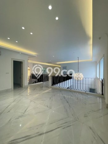 Hot Offer Hunian Mewah Ideal dan Luas di Menteng, Jakarta Pusat Hot Offer Hunian Mewah Ideal dan Luas di Menteng, Jakarta Pusat