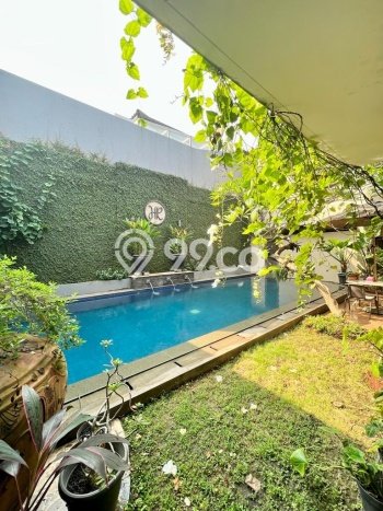 Rumah Luxury Modern Tanpa Renovasi di Kemang Jakarta Selatan Rumah Luxury Modern Tanpa Renovasi di Kemang Jakarta Selatan