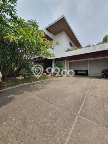 Ready to Use! Luxury House LT 980m2 Desain Elegan di Permata Hijau Ready to Use! Luxury House LT 980m2 Desain Elegan di Permata Hijau