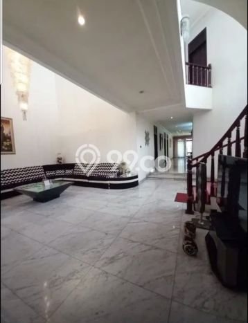Rumah Mewah Dijual LT 519m2 di Menteng, Jakarta Pusat Rumah Mewah Dijual LT 519m2 di Menteng, Jakarta Pusat