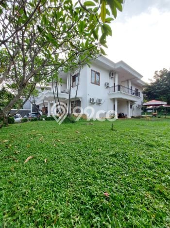 Hunian Elit LB 600m2 Siap Huni Desain Elegan di Kemang, Jakarta Selatan Hunian Elit LB 600m2 Siap Huni Desain Elegan di Kemang, Jakarta Selatan