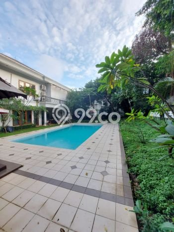 Hunian Elit LB 600m2 Siap Huni Desain Elegan di Kemang, Jakarta Selatan Hunian Elit LB 600m2 Siap Huni Desain Elegan di Kemang, Jakarta Selatan