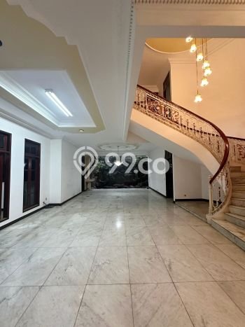 Best Deal Hunian Premium Ideal dan Luas di Kebayoran Baru, Jakarta Selatan Best Deal Hunian Premium Ideal dan Luas di Kebayoran Baru, Jakarta Selatan