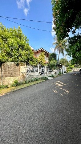 Jual Rumah Mewah Megah Dengan View Cantik di Bintaro, Jakarta Selatan Jual Rumah Mewah Megah Dengan View Cantik di Bintaro, Jakarta Selatan