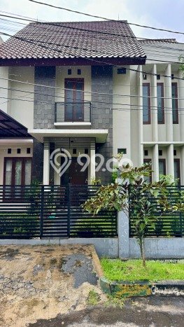 Rumah Mewah LB 240m2 Siap Huni Desain Elegan di Lebak Bulus, Jakarta Selatan Rumah Mewah LB 240m2 Siap Huni Desain Elegan di Lebak Bulus, Jakarta Selatan