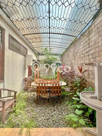 Rumah Luxury Modern Tanpa Renovasi di Kemang Jakarta Selatan Rumah Luxury Modern Tanpa Renovasi di Kemang Jakarta Selatan