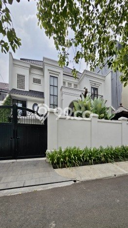 Dijual Rumah Premium dengan Fasilitas Sekitar Komplit di Kebayoran Baru, Jakarta Selatan Dijual Rumah Premium dengan Fasilitas Sekitar Komplit di Kebayoran Baru, Jakarta Selatan