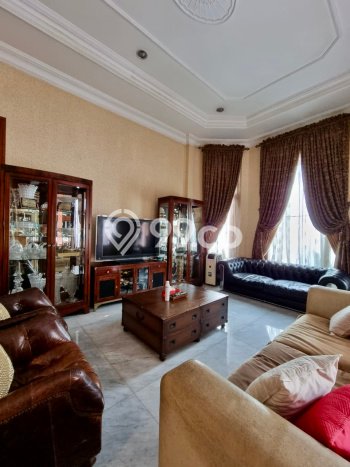 Dijual Hunian Mewah dengan Fasilitas Sekitar Komplit di Kebayoran Baru, Jakarta Selatan Dijual Hunian Mewah dengan Fasilitas Sekitar Komplit di Kebayoran Baru, Jakarta Selatan