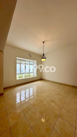 Siap Huni Hunian Elit 4 Kamar di Kebayoran Baru Dekat ke Mana Pun Siap Huni Hunian Elit 4 Kamar di Kebayoran Baru Dekat ke Mana Pun