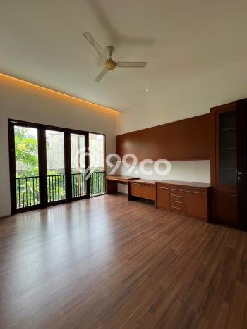 Sewa Rumah Strategis di Permata Hijau LT 600m2 / LB 540m2 Kondisi Bagus Sewa Rumah Strategis di Permata Hijau LT 600m2 / LB 540m2 Kondisi Bagus