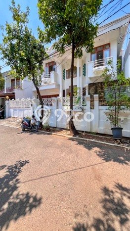 Dijual Rumah Mewah Megah Dengan View Eksklusif di Kuningan, Jakarta Selatan Dijual Rumah Mewah Megah Dengan View Eksklusif di Kuningan, Jakarta Selatan