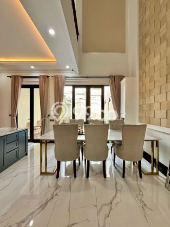 For Sale! Premium House LT 233m2 Desain Elegan di Lebak Bulus For Sale! Premium House LT 233m2 Desain Elegan di Lebak Bulus