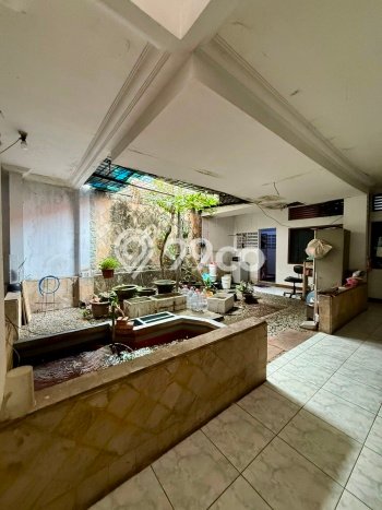 Hunian Eksklusif Siap Huni LT 528m2 di Tebet, Jakarta Selatan Hunian Eksklusif Siap Huni LT 528m2 di Tebet, Jakarta Selatan