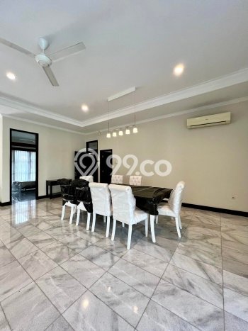 Hunian Eksklusif Dijual LT 883m2 di Cilandak, Jakarta Selatan Hunian Eksklusif Dijual LT 883m2 di Cilandak, Jakarta Selatan