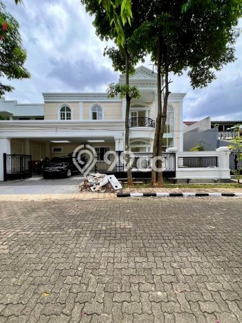 Siap Huni Hunian Elit 5 Kamar di Cinere Dekat ke Mana Pun Siap Huni Hunian Elit 5 Kamar di Cinere Dekat ke Mana Pun