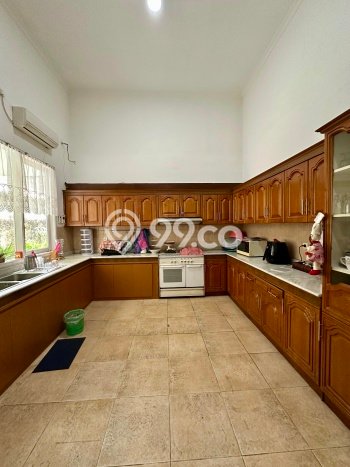 Ready to Use! Premium House LT 1100m2 Desain Modern di Cipete Ready to Use! Premium House LT 1100m2 Desain Modern di Cipete
