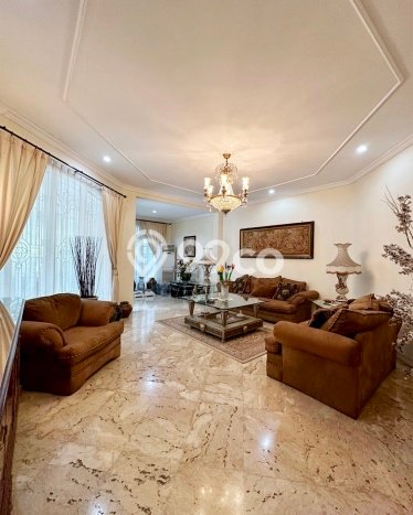 Dijual Hunian Mewah dengan Fasilitas Sekitar Lengkap di Kebayoran Baru, Jakarta Selatan Dijual Hunian Mewah dengan Fasilitas Sekitar Lengkap di Kebayoran Baru, Jakarta Selatan