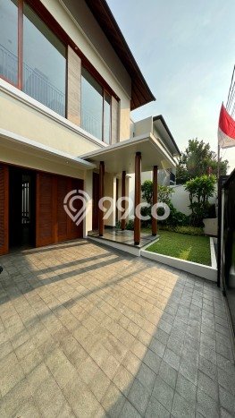 Dijual Rumah Mewah Exclusive di Cilandak, Jakarta Selatan Dijual Rumah Mewah Exclusive di Cilandak, Jakarta Selatan